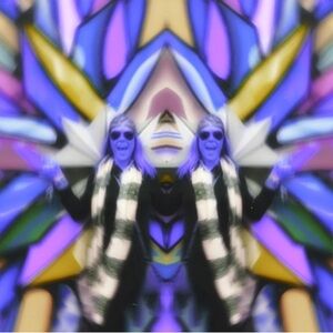 Meet your Posher, Layla